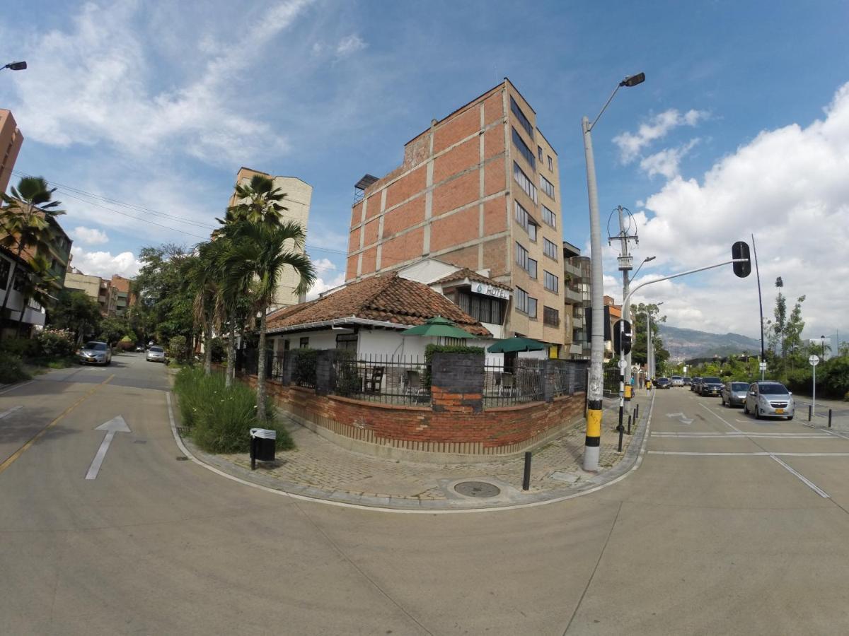 Hotel Boutique Plaza Медельин Экстерьер фото